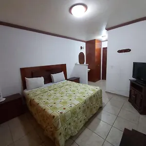** Hotel Estación México